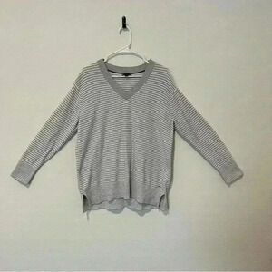 Tommy Hilfiger Gray Stripe Long Sleeve V-Neck Sweater Size XL